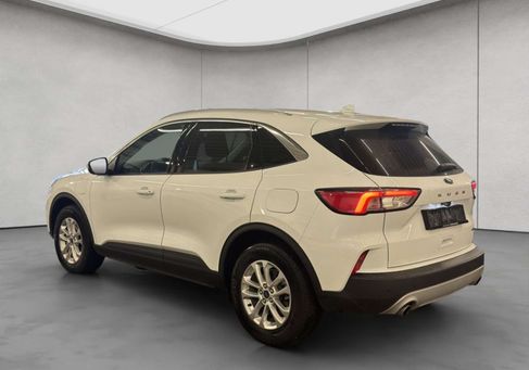 Ford Kuga, 2022