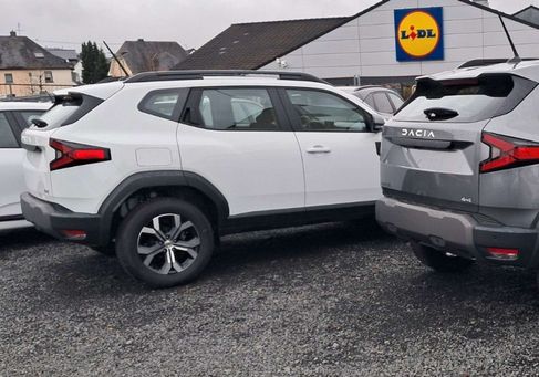 Dacia Duster, 2025