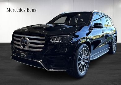 Mercedes-Benz, 2025