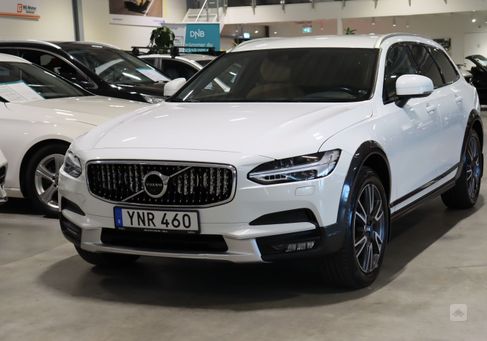 Volvo V90 Cross Country, 2018