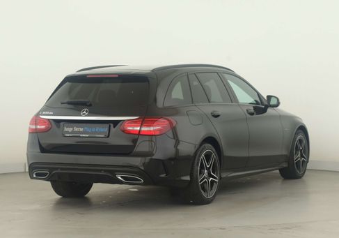 Mercedes-Benz C 300, 2021