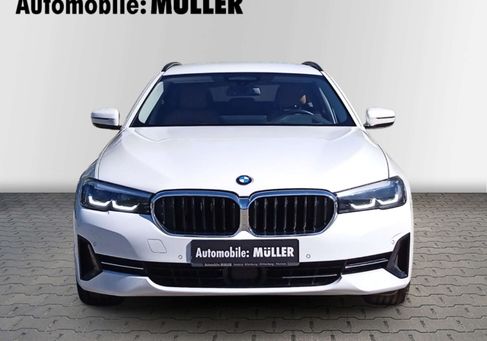 BMW 520, 2022