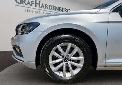 Volkswagen Passat Variant, 2022 3