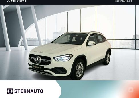 Mercedes-Benz GLA 180, 2020