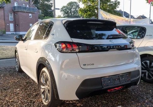 Peugeot 208, 2022