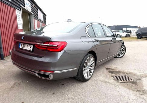 BMW 730, 2016