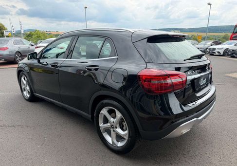 Mercedes-Benz GLA 200, 2019
