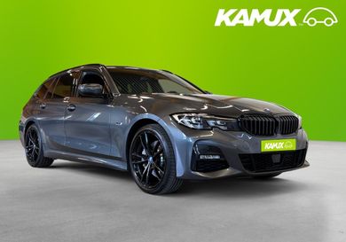 BMW 330, 2022