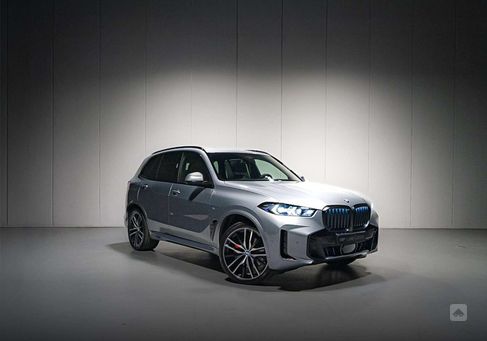 BMW X5, 2023