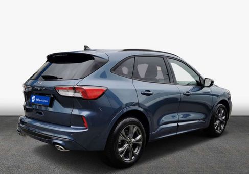 Ford Kuga, 2022