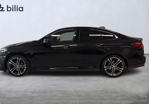 BMW 218, 2022 3