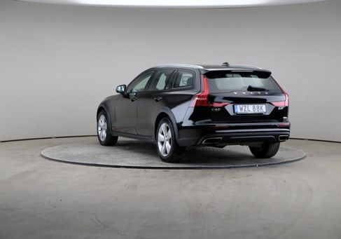 Volvo V60 Cross Country, 2022