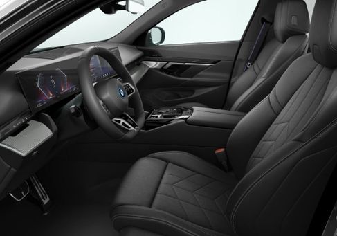 BMW 530, 2026