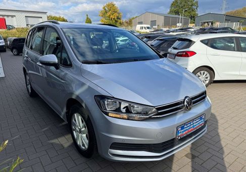 Volkswagen Touran, 2021