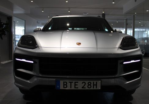Porsche Cayenne, 2026