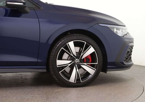 Volkswagen Golf, 2022 3