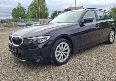 BMW 318, 2022