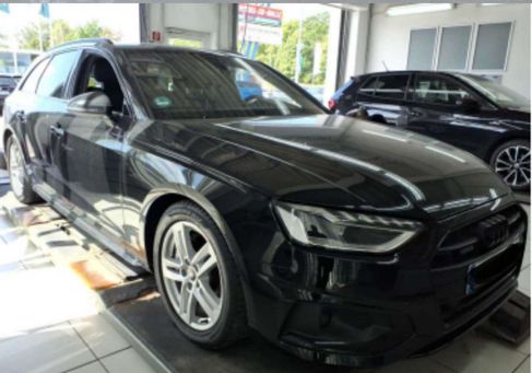 Audi A4, 2023 2