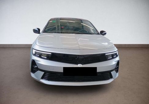 Opel Astra, 2024
