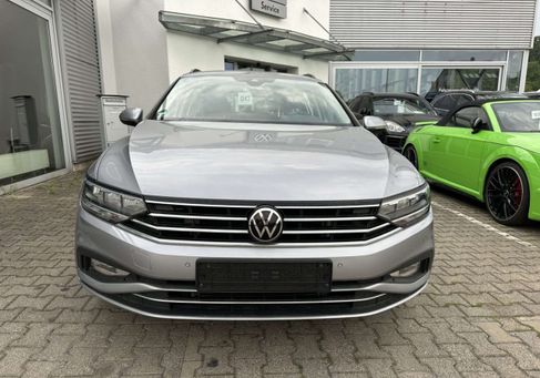 Volkswagen Passat Variant, 2022 3