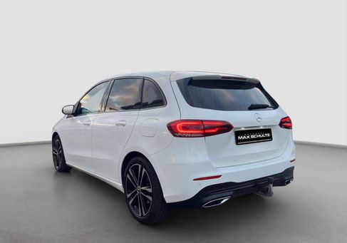 Mercedes-Benz B 220, 2020