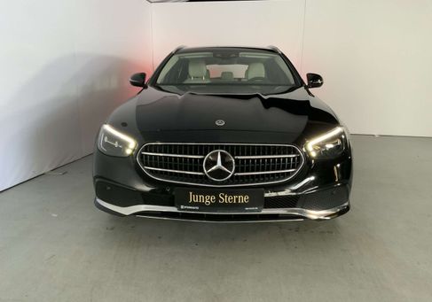 Mercedes-Benz E 300, 2021