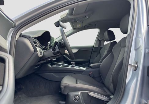 Audi A4, 2022