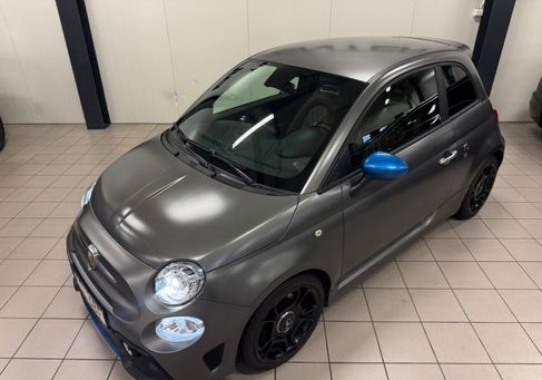 Abarth 595, 2022