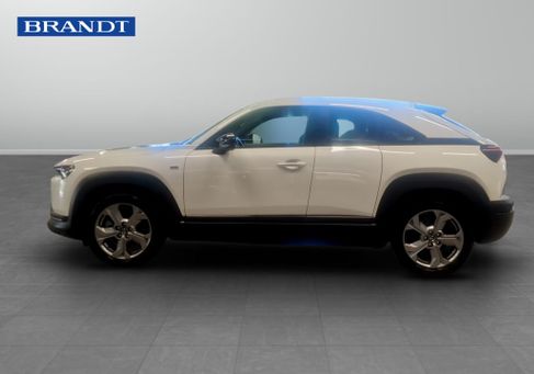 Mazda MX-30, 2022 3