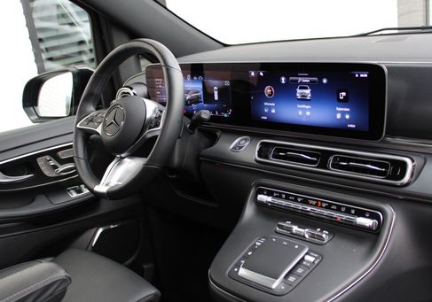 Mercedes-Benz V 300, 2024