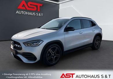 Mercedes-Benz GLA 200, 2021