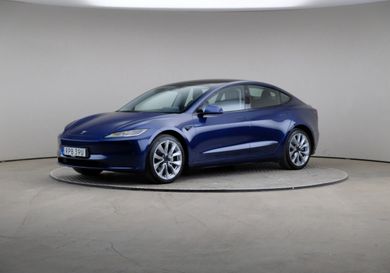 Tesla Model 3, 2025