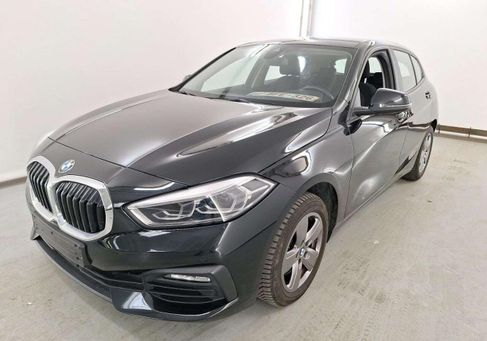 BMW 1 Serija, 2021