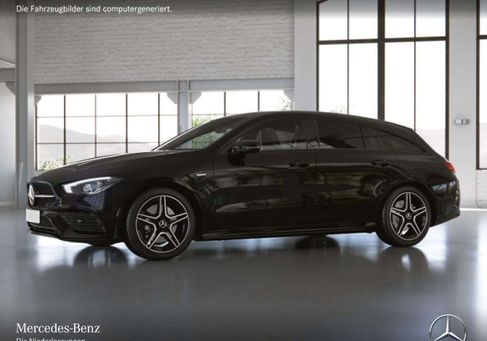 Mercedes-Benz CLA 250, 2022