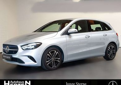 Mercedes-Benz B 200, 2023