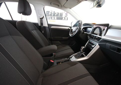 Volkswagen T-Roc, 2023 3