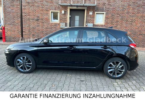 Hyundai i30, 2023 3