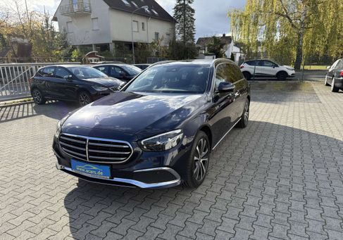 Mercedes-Benz E 300, 2022