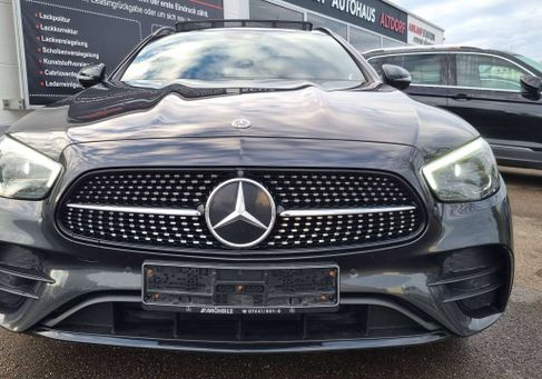 Mercedes-Benz E 300, 2021