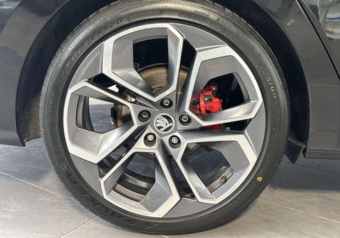 Skoda Octavia, 2023 3