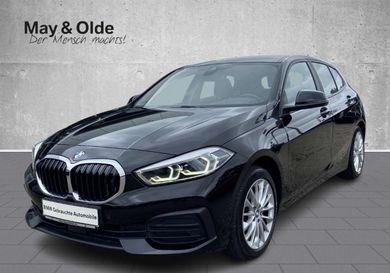 BMW 118, 2022