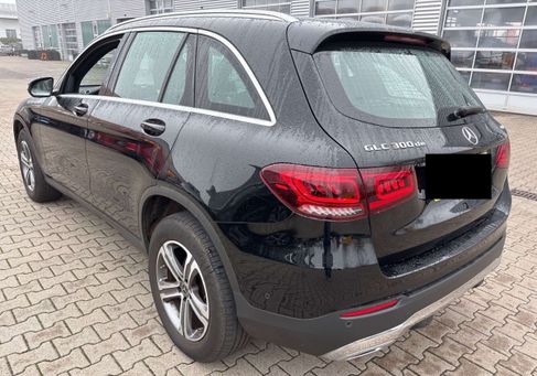 Mercedes-Benz GLC 300, 2020