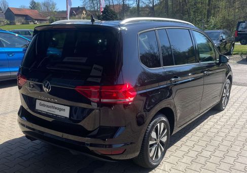 Volkswagen Touran, 2023 3