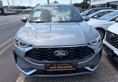 Ford Kuga, 2025