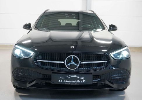 Mercedes-Benz C 220, 2022