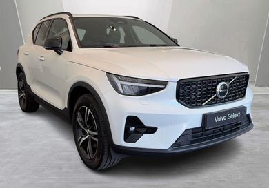 Volvo XC40, 2025