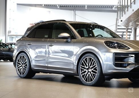 Porsche Cayenne, 2025