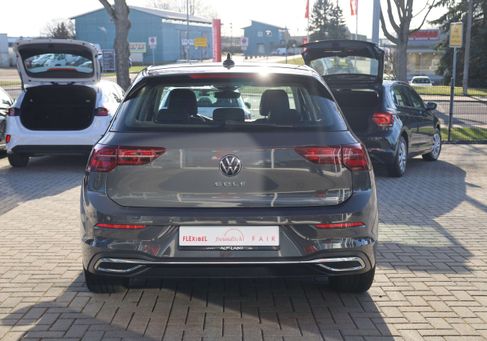 Volkswagen Golf, 2020