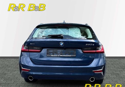 BMW 330, 2022 3