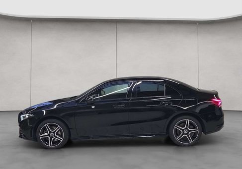 Mercedes-Benz A 250, 2022